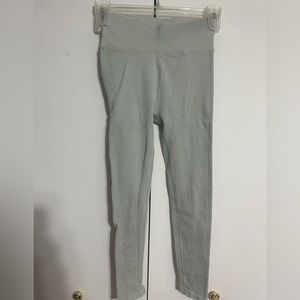 Light teal knit patterned aerie leggings.